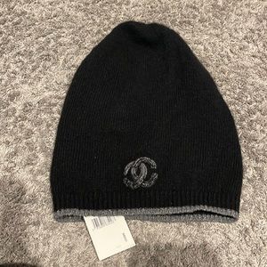 Brand new Chanel cashmere beanie